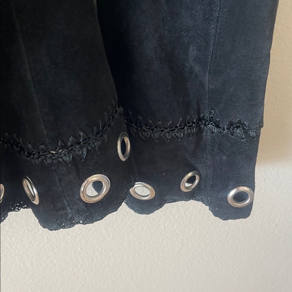 Cache Black Suede Women's Jacket with Eyelet Detailing - Picture 7 of 13